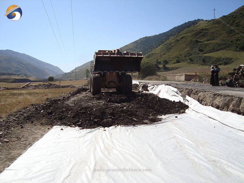 How to Use Geotextile in Road Construction Projects