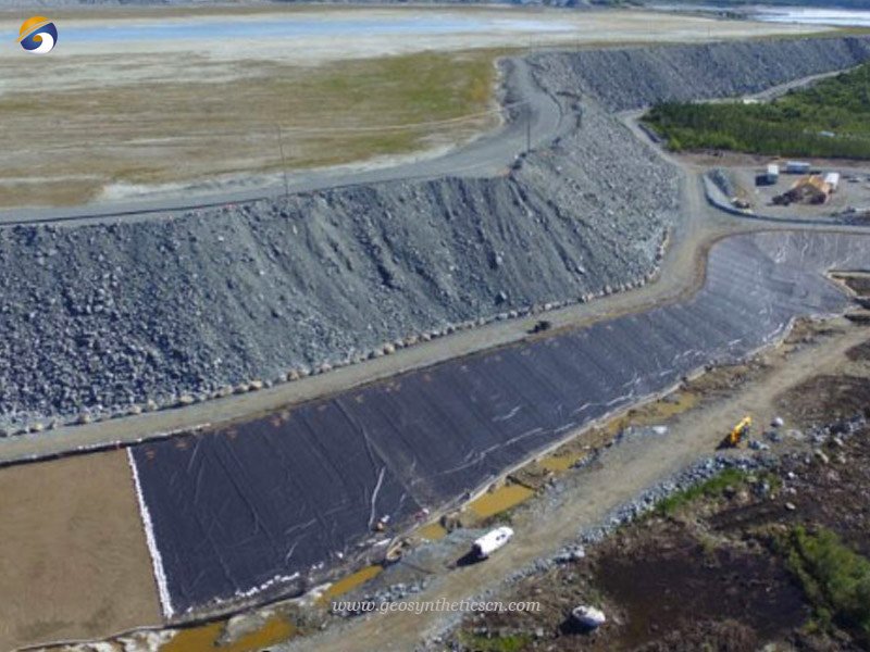 1.5mm HDPE Geomembrane Liner for Tailings Pond in Peru